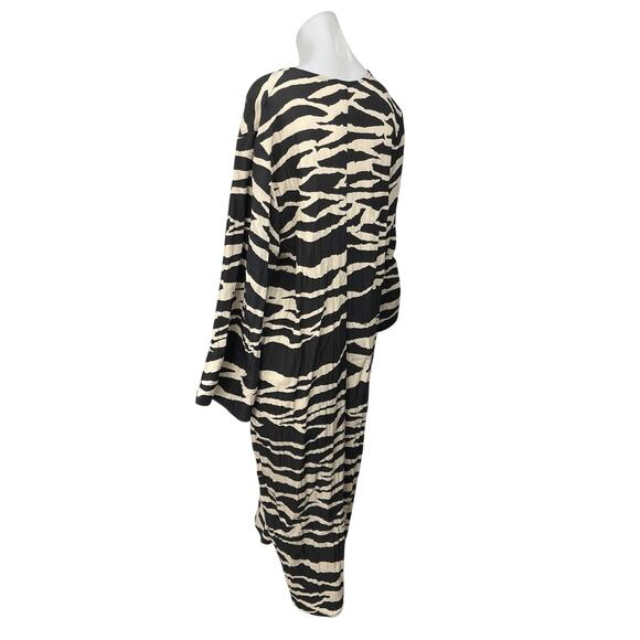 H&M Black Cream Zebra Animal Print V Neck Twist Long Sleeve Maxi Dress Size L - Picture 2 of 5